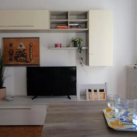 Dietro Le Quinte A Senigallia, Ad Un Passo Dal Centro E A Due Dal Mare Apartment *